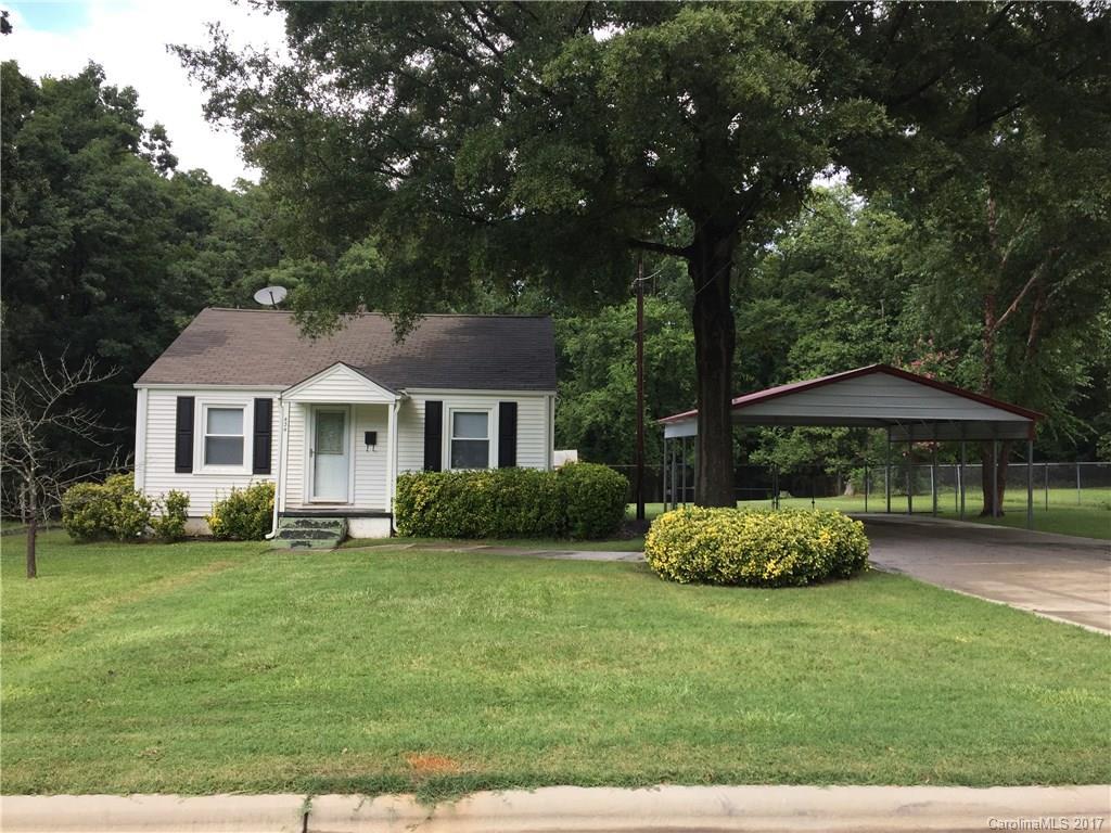 434 W Peterson Dr., Charlotte, NC 28217