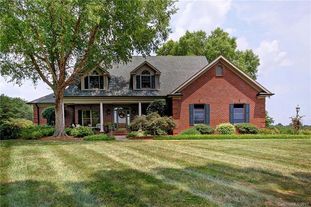 1336 Friendship Rd., Statesville, NC 28625