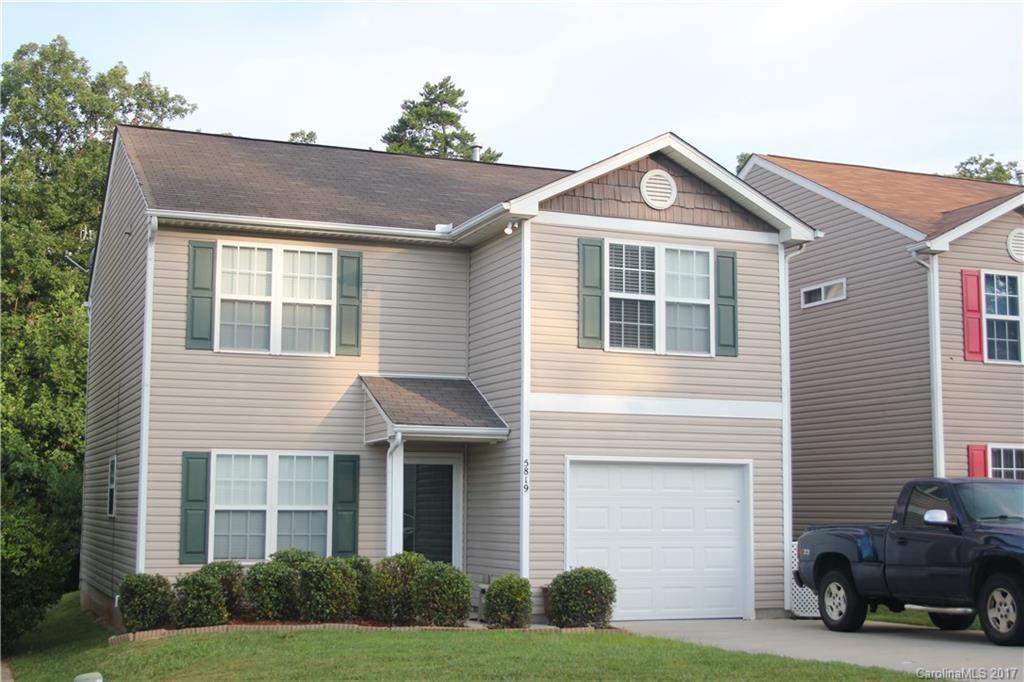 5819 Kelden Walker Ln., Charlotte, NC 28269
