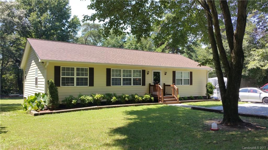 3256 Cinnabar Ln., Iron Station, NC 28080