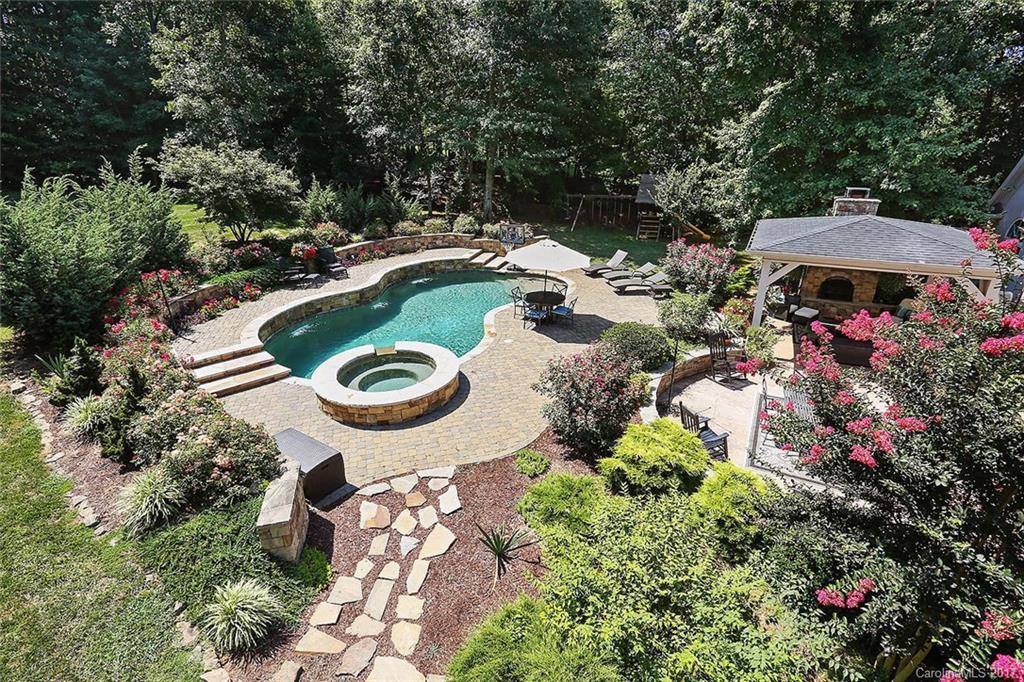 214 Bay Crossing Dr. #66, Mooresville, NC 28117