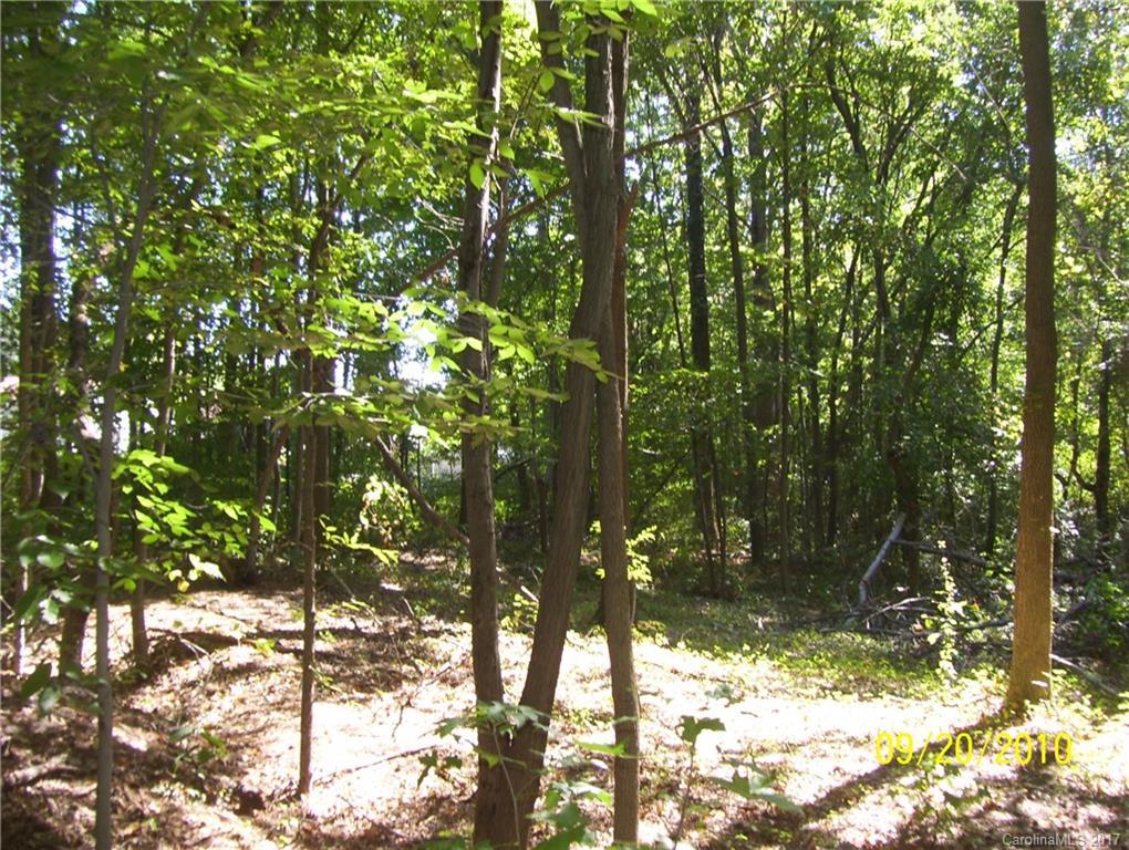 3900 Hagers Dr., Charlotte, NC 28208