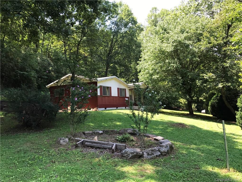 424 Dillard Rd., Webster, NC 28779