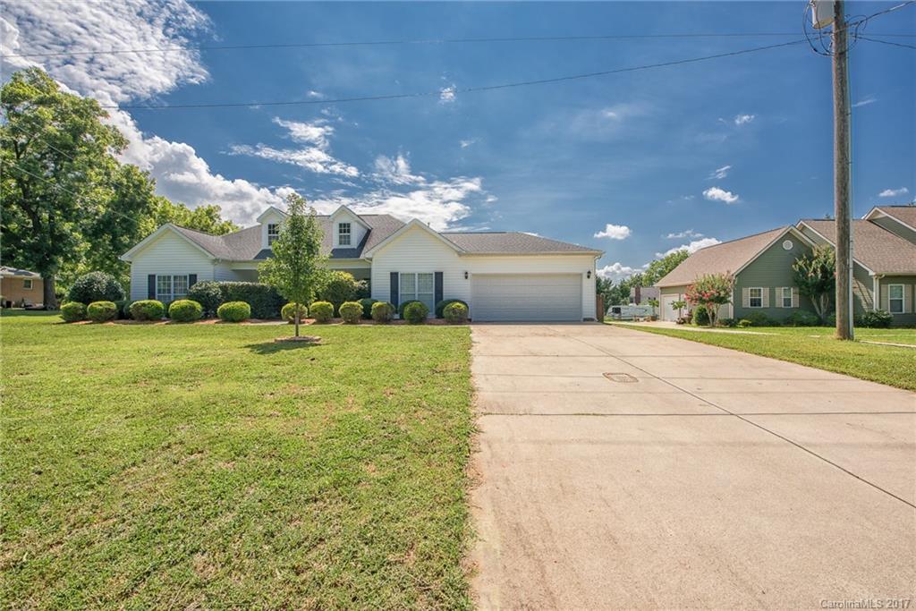 1728 Privette Rd., Matthews, NC 28105