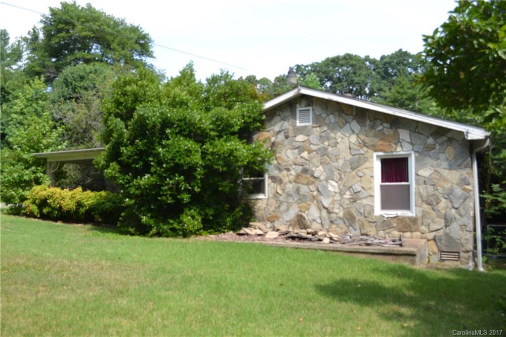 145 Pecan Ln., Lincolnton, NC 28092