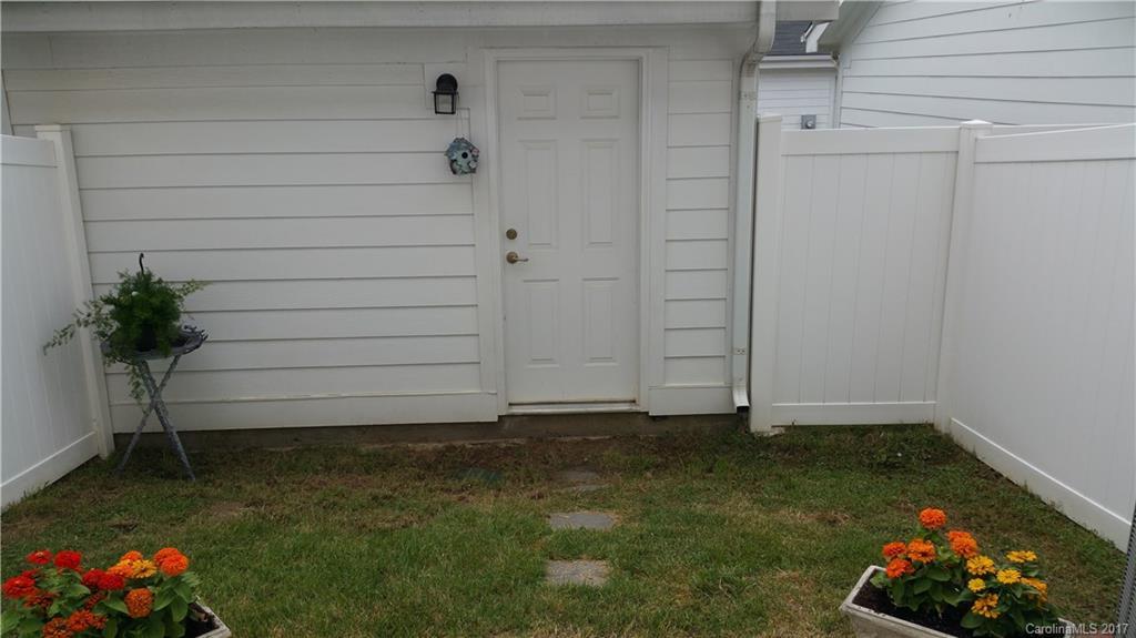 13234 Eastfield Village Ln., Charlotte, NC 28269