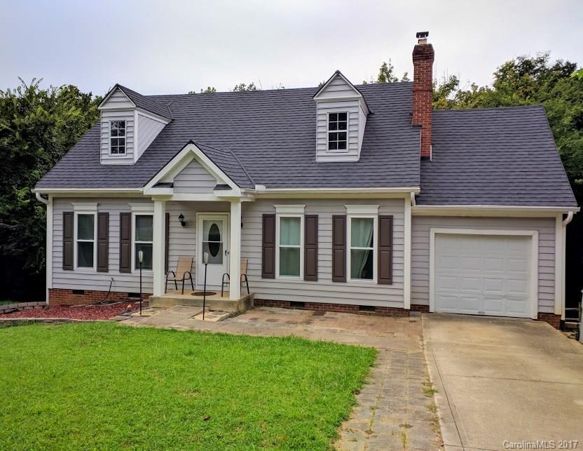 3223 Harris Mill Ln., Charlotte, NC 28262