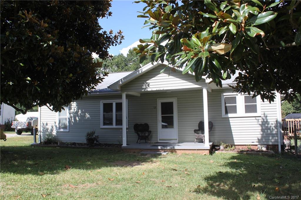 121 Pinewood Ave., China Grove, NC 28023