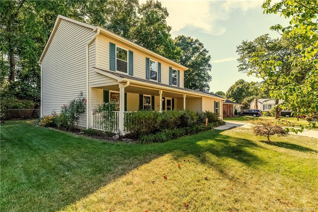 6816 Idlewild Brook Ln., Charlotte, NC 28212