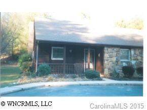 17 Loganwood Ln., Etowah, NC 28729