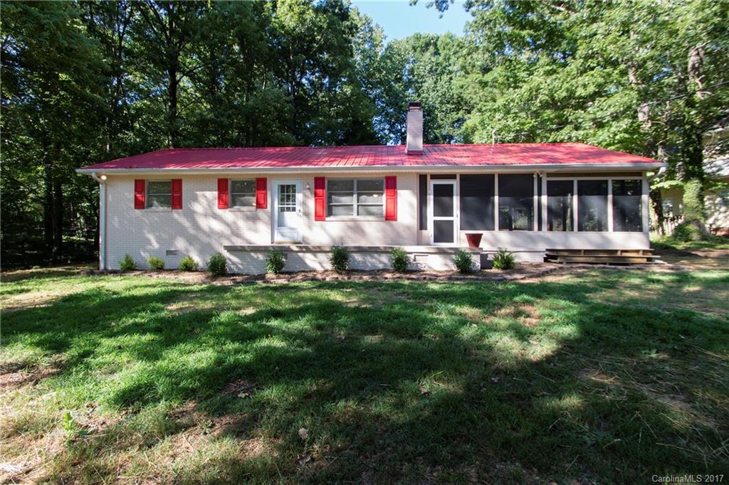 8251 Lymnos Ln., Sherrills Ford, NC 28673