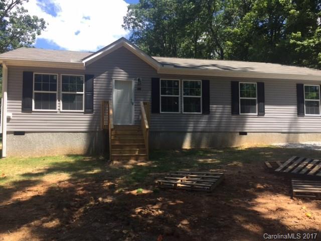 398 Dundee St., Hendersonville, NC 28791