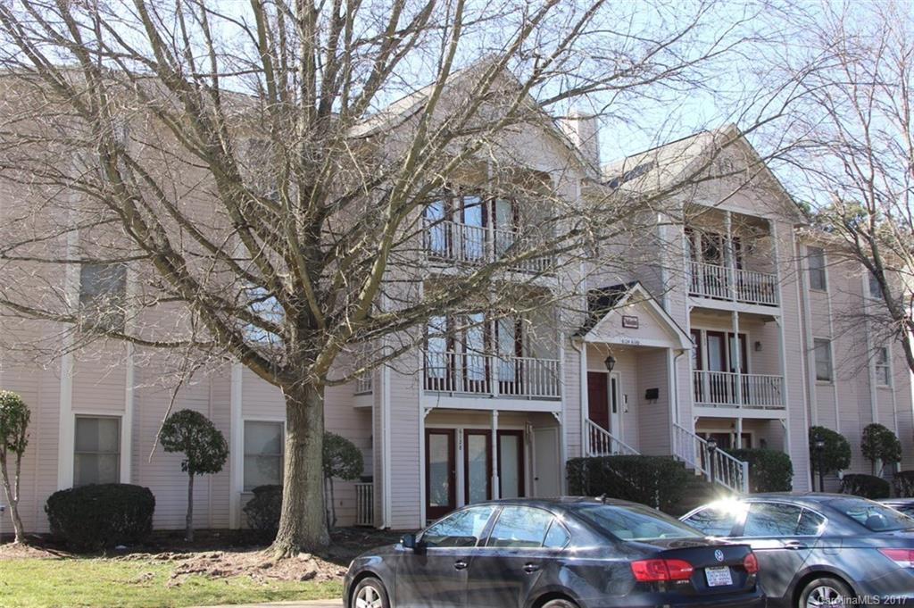 6146 Meadow Rose Ln., Charlotte, NC 28215