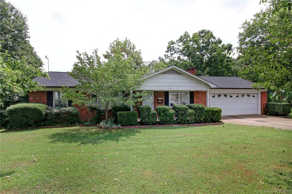 123 Safriet Rd. #9, Statesville, NC 28625