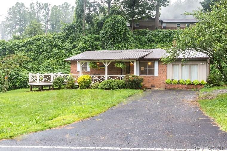 427 Kitchens Branch Rd., Sylva, NC 28779