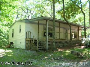 6 Twin Bluffs Ln., Lake Toxaway, NC 28747