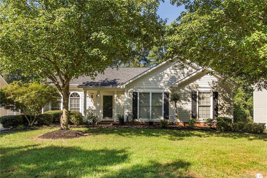 11721 Long Forest Dr., Charlotte, NC 28269