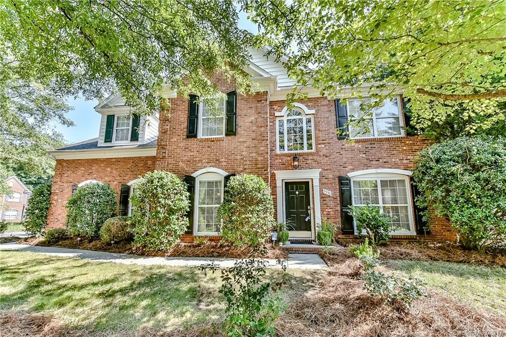 5536 Tullamore Ln., Charlotte, NC 28269