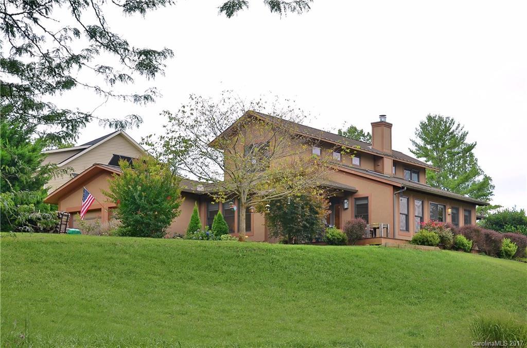 158 Pickens Rd., Weaverville, NC 28787