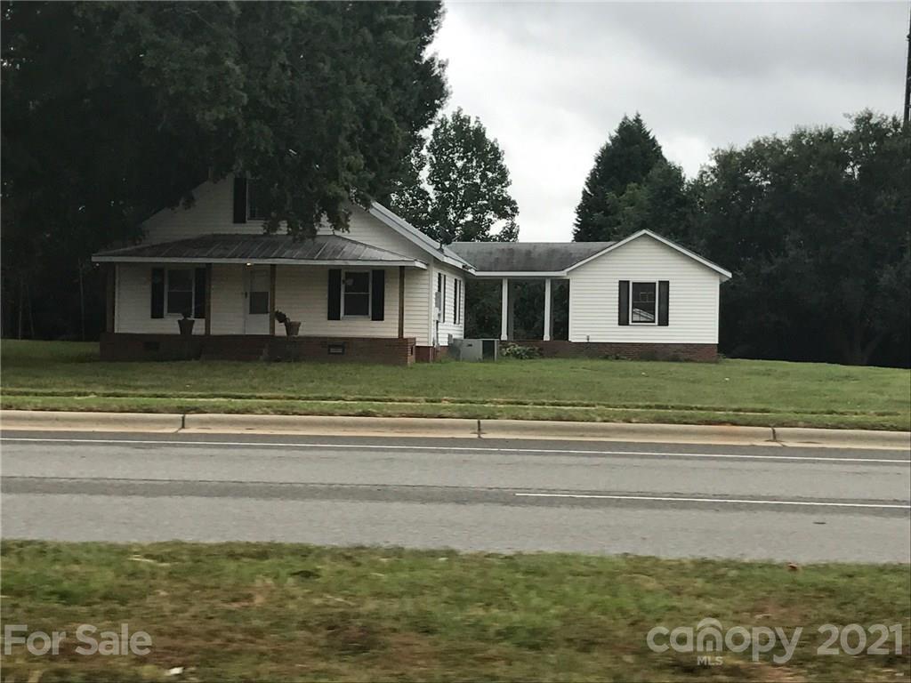 823 Brawley School Rd., Mooresville, NC 28117
