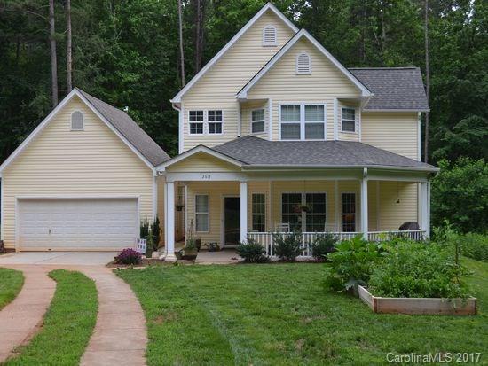 2615 Pickway Dr., Charlotte, NC 28269