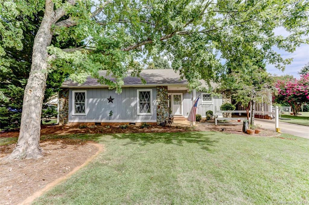 2520 Pineforest Dr., Gastonia, NC 28056