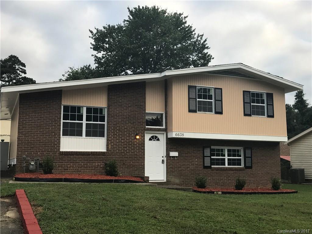 6638 Covecreek Dr., Charlotte, NC 28215