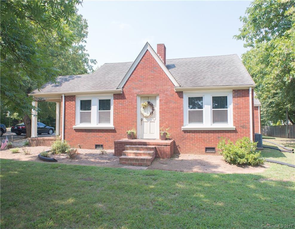 4960 Roberta Rd., Concord, NC 28027