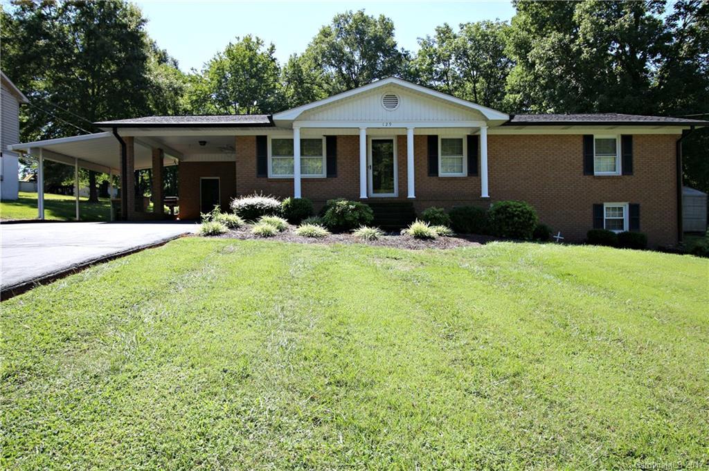 129 Springway Dr., Kannapolis, NC 28081