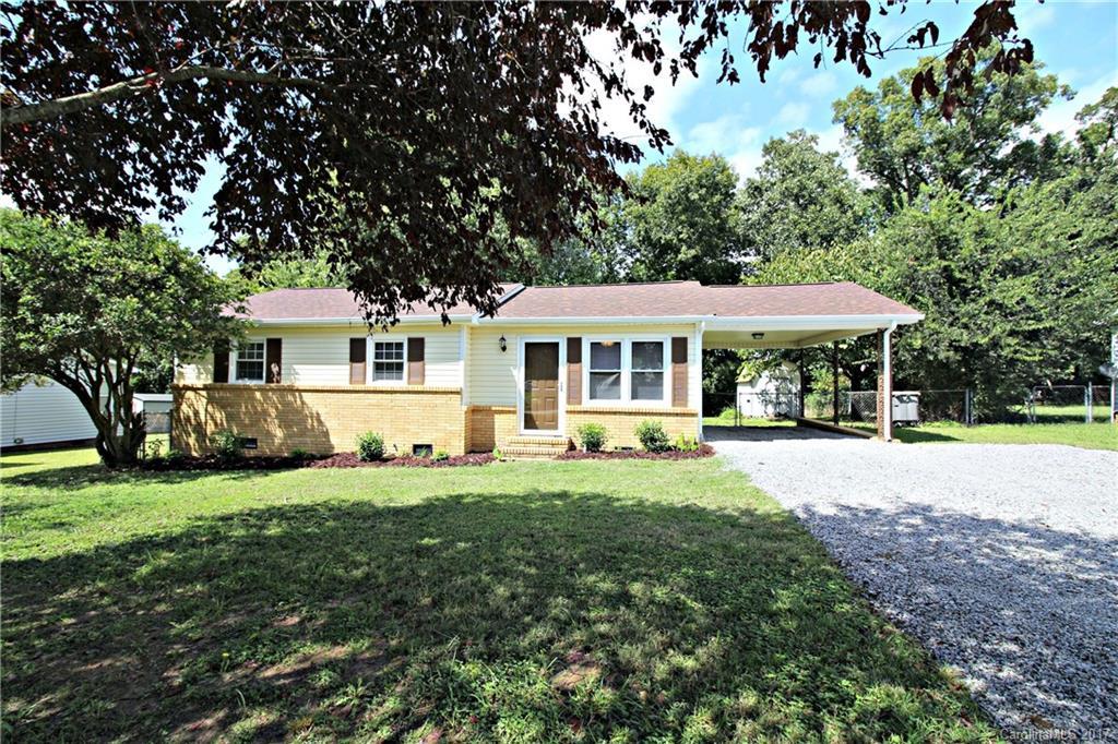 1108 Ridgewood Dr., Concord, NC 28027