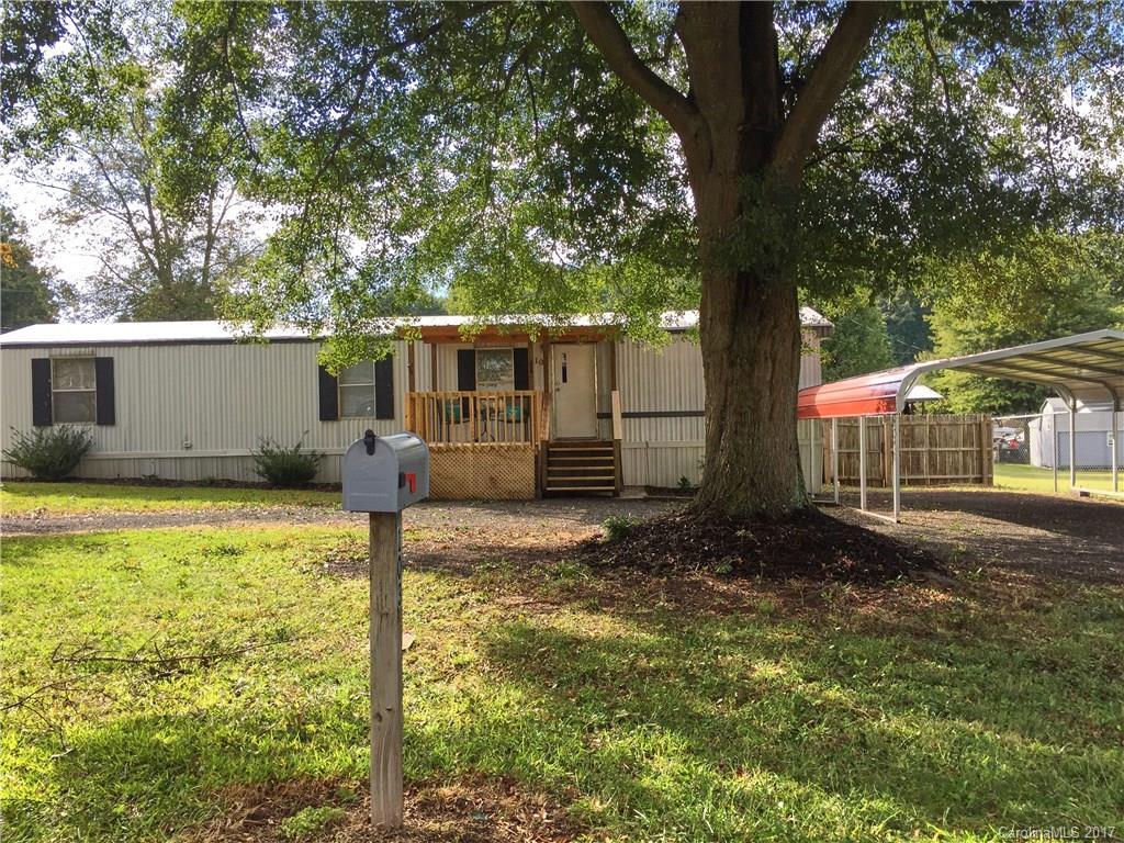 103 Pinewood Dr., Mount Holly, NC 28120