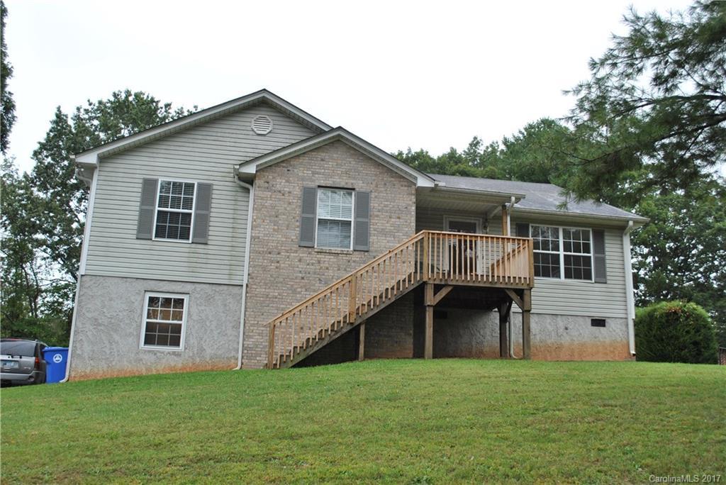 11 Powers Dr., Asheville, NC 28806