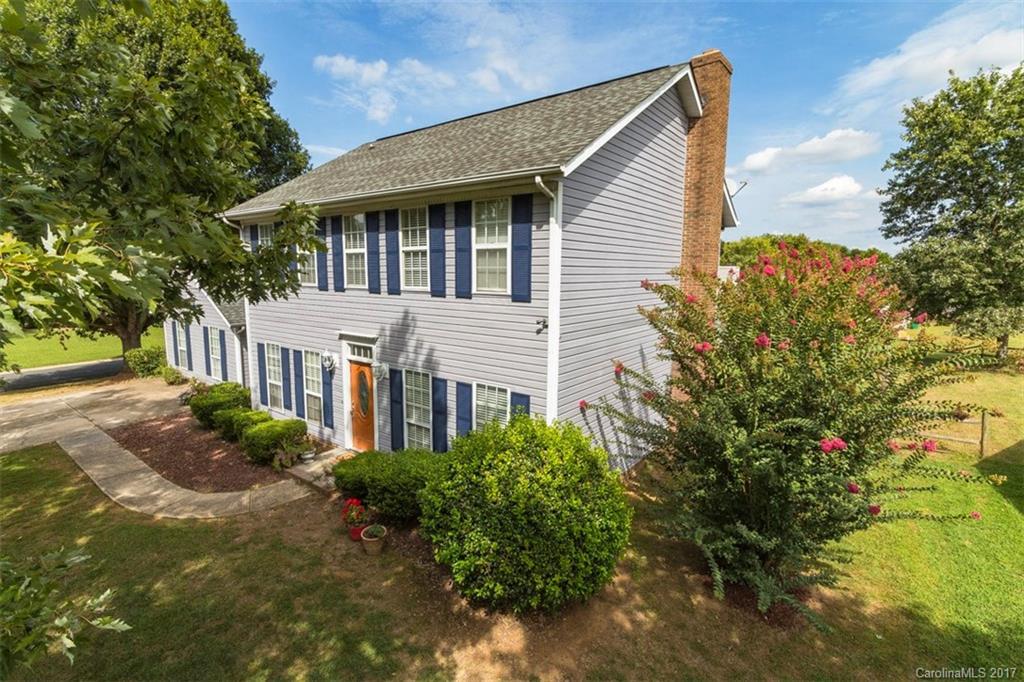 2412 Yorkdale Dr., Charlotte, NC 28273