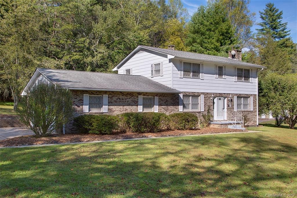 1552 Crab Creek Rd., Hendersonville, NC 28739