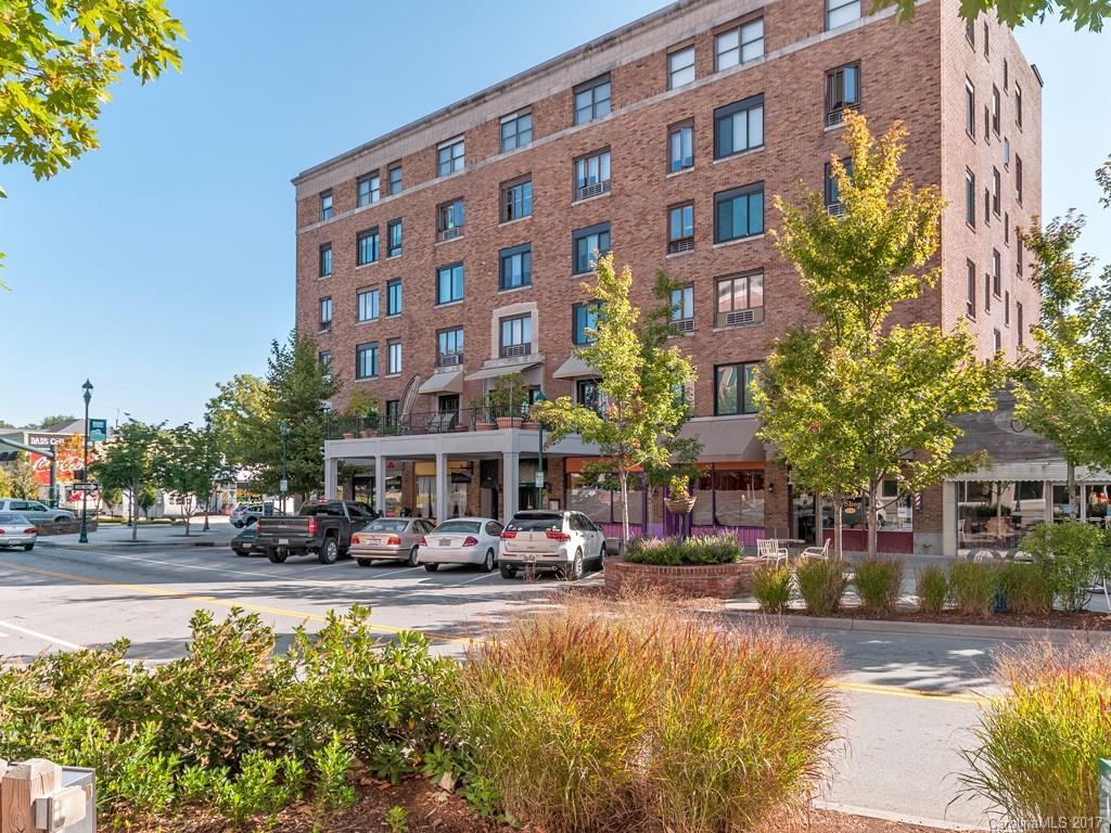 538 N Main St. #422, Hendersonville, NC 28792