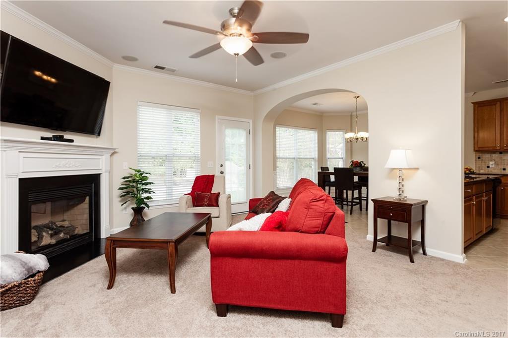 9920 Dominion Crest Dr., Charlotte, NC 28269