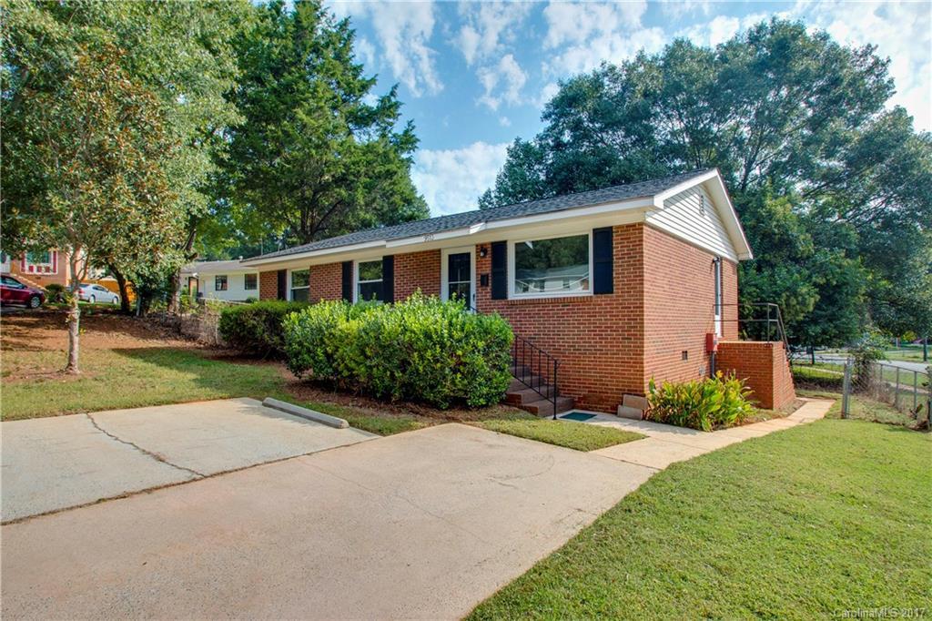 9513 Greyleaf Pl. #9, Charlotte, NC 28210