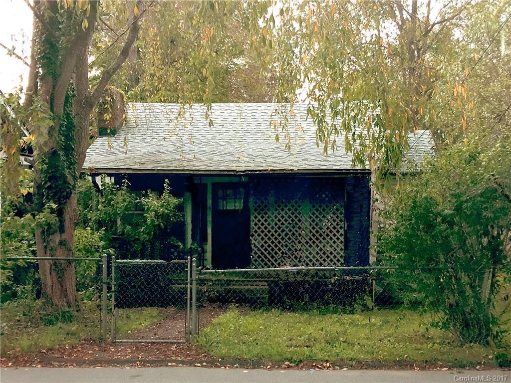 74 Dunwell Ave., Asheville, NC 28806