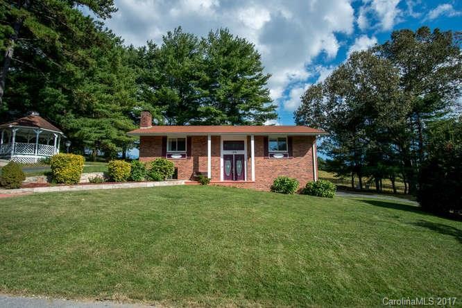 108 Byrd Ln., Hendersonville, NC 28792