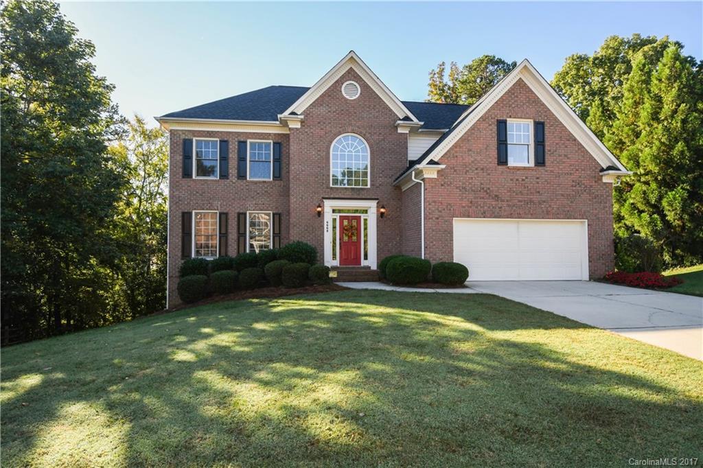 6008 Graburns Ford Dr., Charlotte, NC 28269