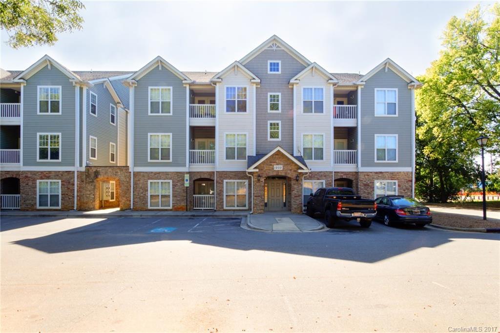 1228 Duncan Gardens Dr., Charlotte, NC 28206