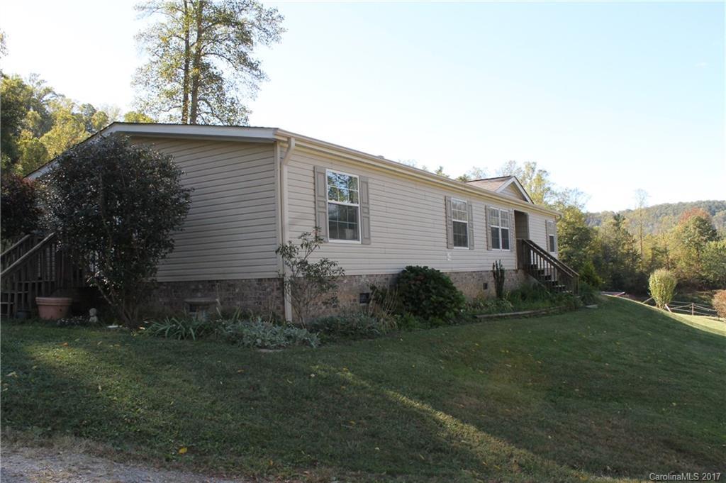 35 Big Oak Dr., Weaverville, NC 28787
