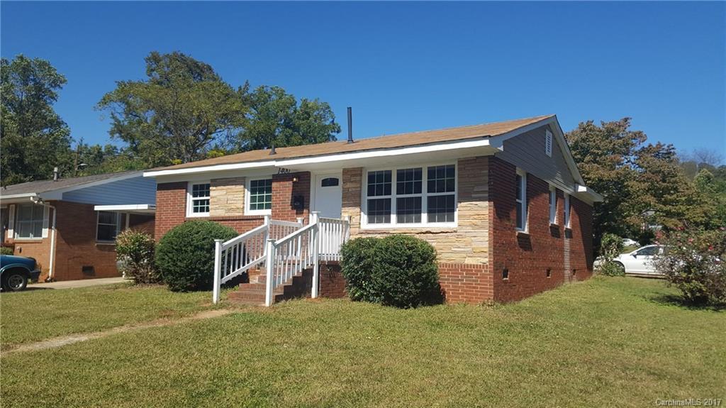 1400 Lasalle St., Charlotte, NC 28216