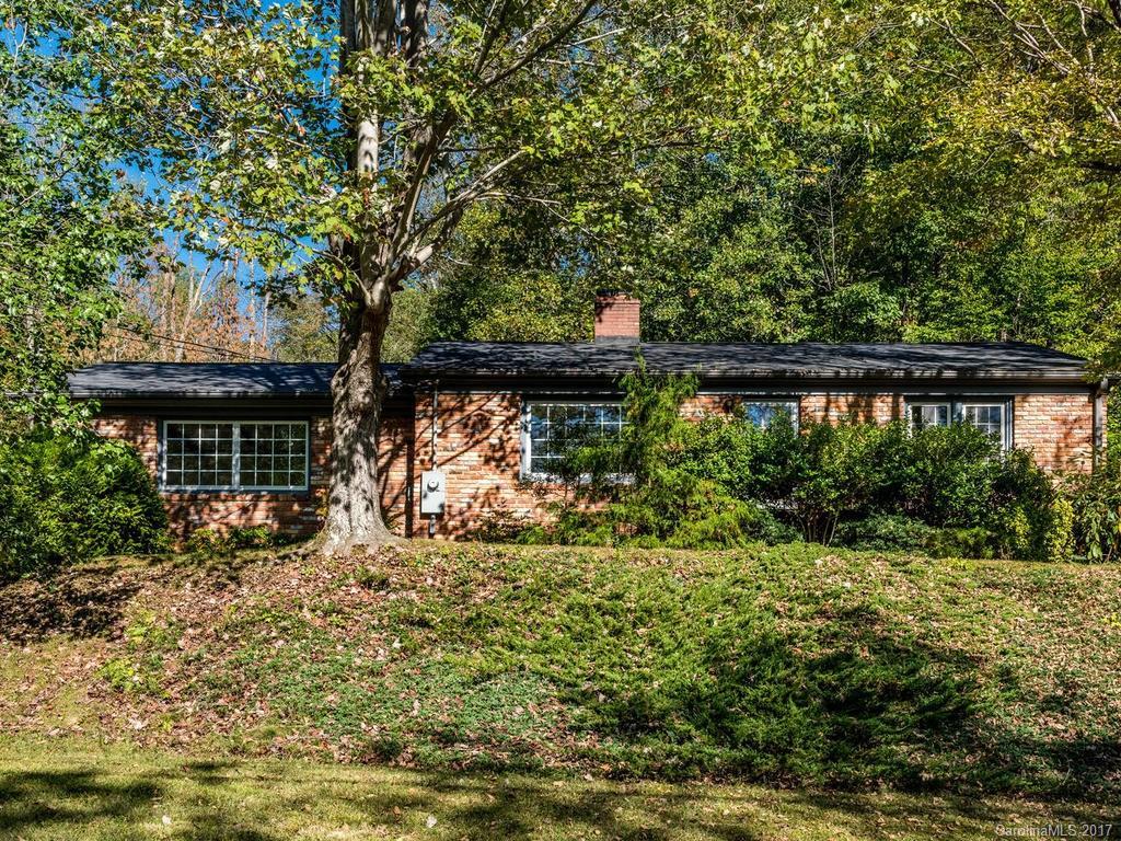 51 Pinecroft Rd., Asheville, NC 28804