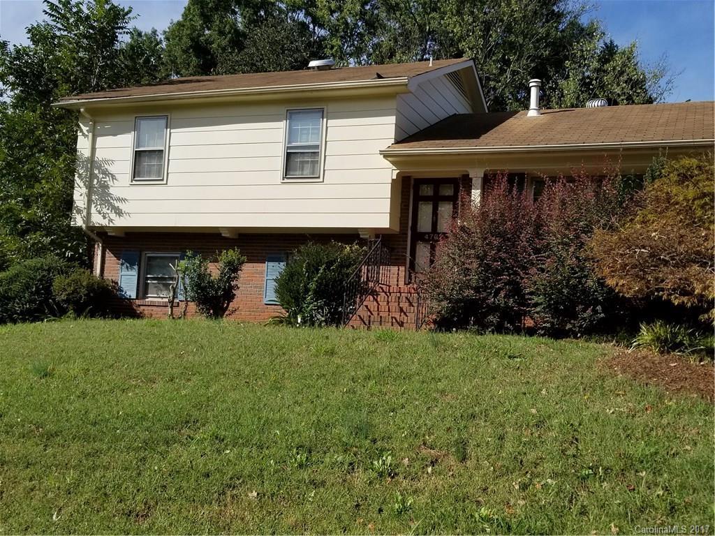 4732 Woodway Pl., Charlotte, NC 28208