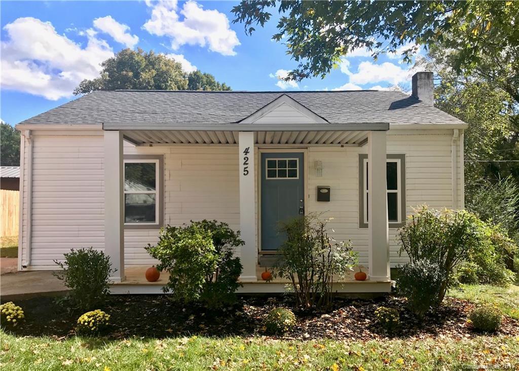 425 W Moore Ave., Mooresville, NC 28115