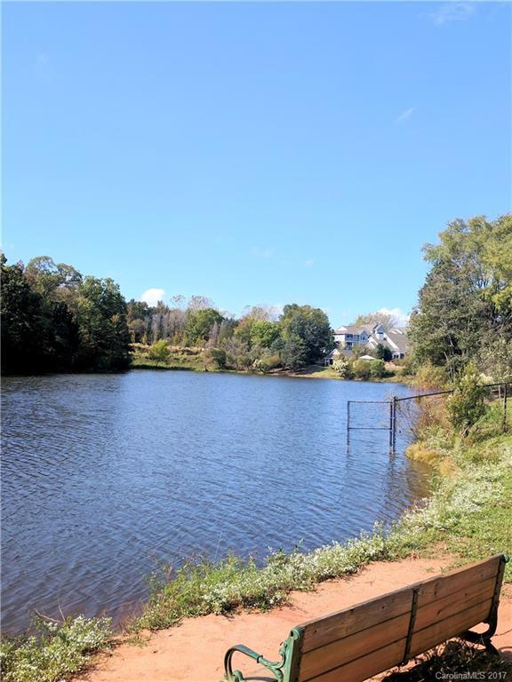 7909 Lakehouse Ln. #10, Charlotte, NC 28210