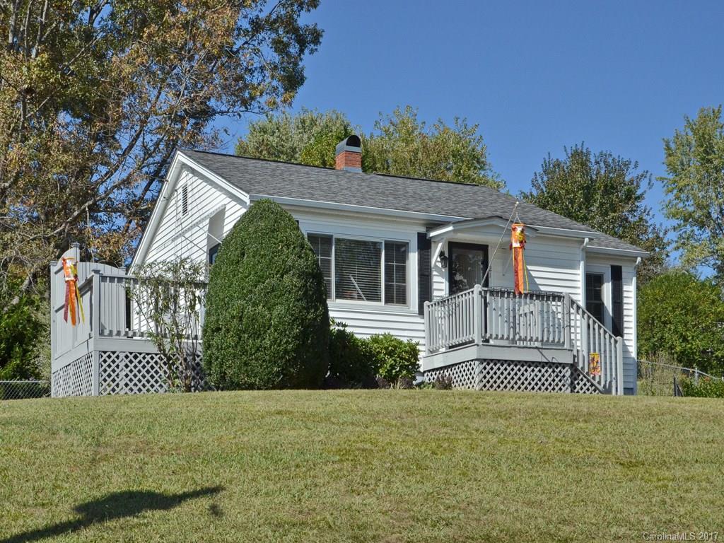 21 Phipps St., Weaverville, NC 28787