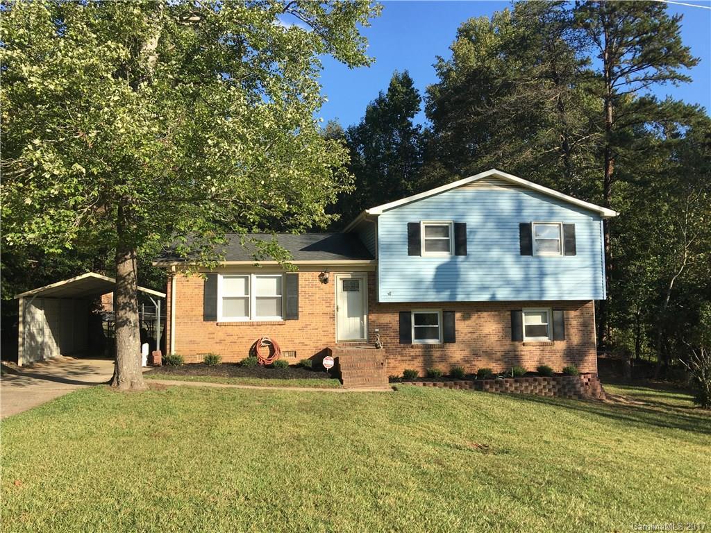 409 Buckskin Dr., Gastonia, NC 28052