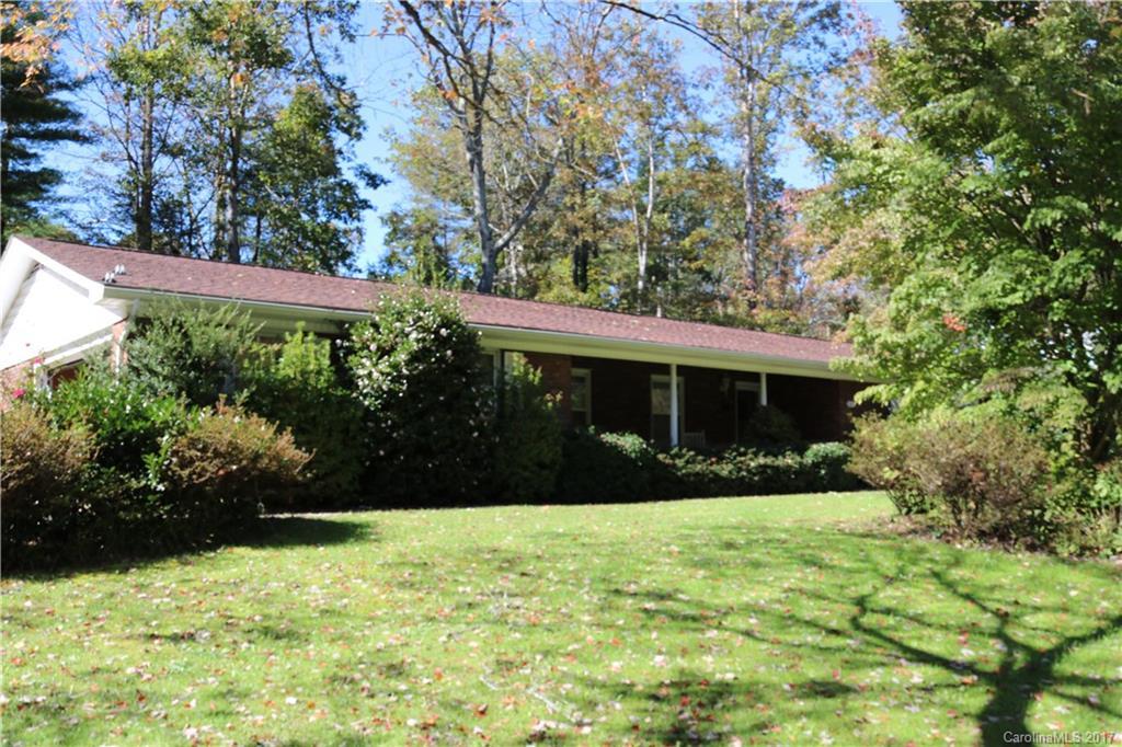 84 N Greenwood Forest Dr., Etowah, NC 28729